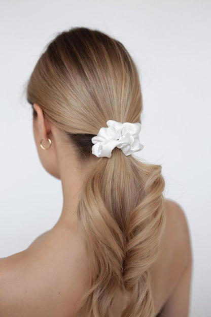 Large Scrunchie White