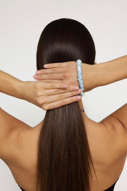 Premium Scrunchies Bleu Poudré